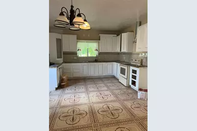7715 W Hardy Road, Houston, TX 77022 - Photo 2