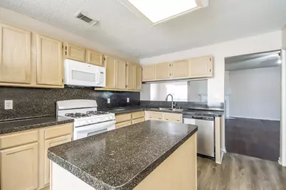 7131 Maple Walk Drive, Humble, TX 77346 - Photo 8