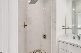 1624 Vermont St, Houston, TX 77006 - Photo 32