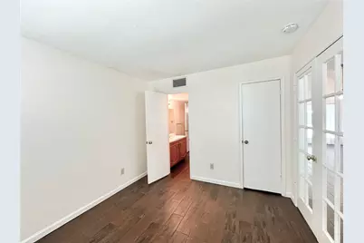 10118 Spotted Horse Drive, Houston, TX 77064 - Photo 8