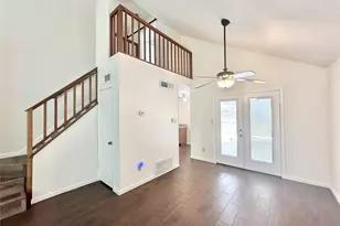 10118 Spotted Horse Dr, Houston, TX 77064 - Photo 6