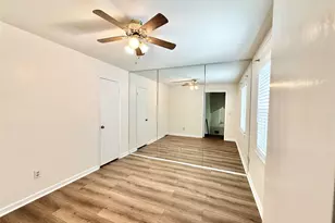 10118 Spotted Horse Dr, Houston, TX 77064 - Photo 12