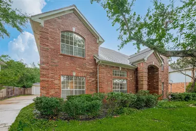 1615 Monvale Lane, Sugar Land, TX 77479 - Photo 4