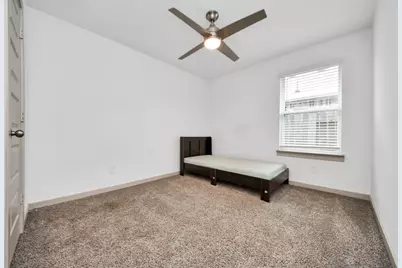 1118 Hyde Lake Lane, Missouri City, TX 77459 - Photo 6