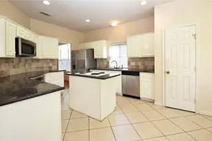4602 Rainbow Valley Ct, Missouri City, TX 77459 - Photo 4