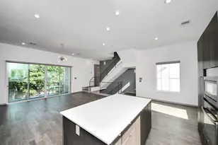 2302 Johnson St, Houston, TX 77007 - Photo 18