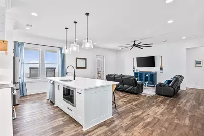 2301 Trinidad Drive, Crystal Beach, TX 77650 - Photo 18