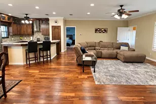 1733 Co Rd 376, Shiner, TX 77984 - Photo 6