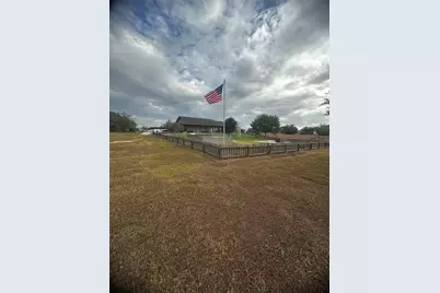 1733 County Road 376, Shiner, TX 77984 - Photo 30