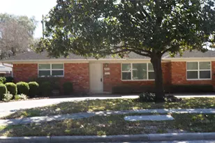 9905 Westview Dr, Houston, TX 77055 - Photo 40