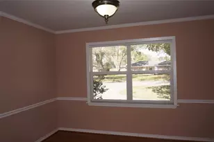 9905 Westview Dr, Houston, TX 77055 - Photo 10