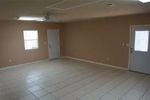 9905 Westview Dr, Houston, TX 77055 - Photo 22