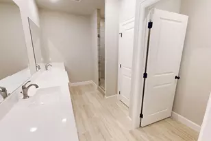 58 Lantana Ct, Lake Jackson, TX 77566 - Photo 28