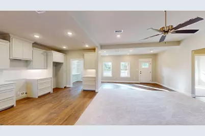 58 Lantana Court, Lake Jackson, TX 77566 - Photo 8