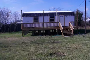 926 9th Street SE, San Leon, TX 77539 - Photo 1