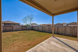 4435 Champions Landing Dr, Houston, TX 77069 - Photo 36