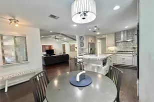 5638 Grape St, Houston, TX 77096 - Photo 4