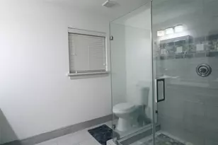 5638 Grape St, Houston, TX 77096 - Photo 16
