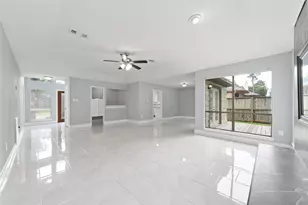 16611 N Quadrant Ct, Crosby, TX 77532 - Photo 4