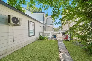 3403 Ursuline St, Galveston, TX 77550 - Photo 8