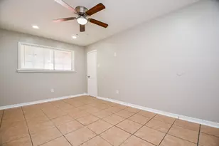 515 Westside Ct, Pasadena, TX 77502 - Photo 14