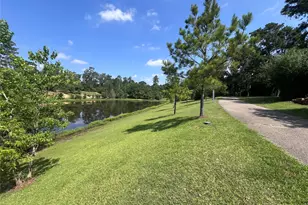 67 N Merryweather Cir, Conroe, TX 77384 - Photo 30