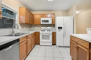 651 Cypresswood Trce, Spring, TX 77373 - Photo 8