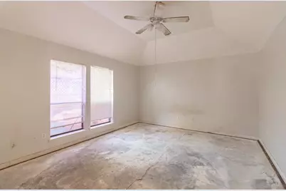 15218 La Paloma Drive, Houston, TX 77083 - Photo 10