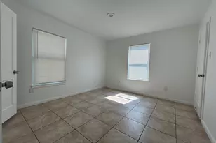 1108 Redbud Cir, Pasadena, TX 77502 - Photo 6