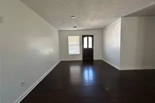 1108 Redbud Cir, Pasadena, TX 77502 - Photo 2