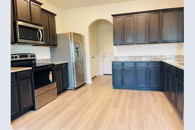 11042 Hillside Creek Drive, Humble, TX 77396 - Photo 12