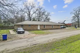 300 Cedar Bend, Crockett, TX 75835 - Photo 4