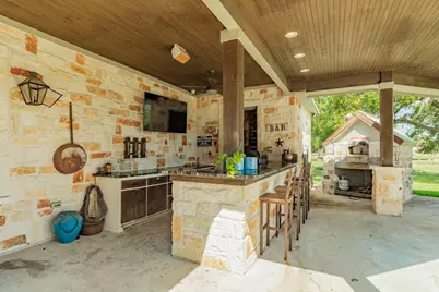 620 Brit Baily Blvd, Angleton, TX 77515 - Photo 42