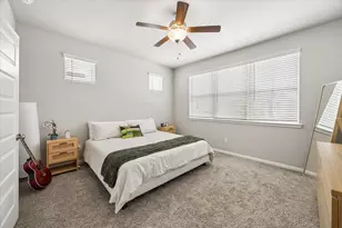 9808 Rugged Oaks Dr, Houston, TX 77080 - Photo 18