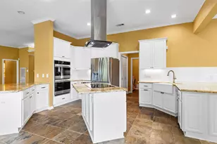 97 Avenue J, Dickinson, TX 77539 - Photo 8