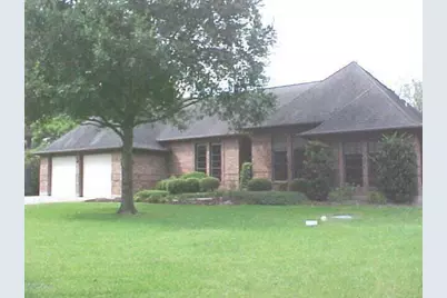 97 Avenue J, Dickinson, TX 77539 - Photo 2