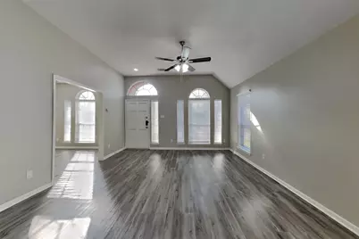 10726 Perigrine Drive, Houston, TX 77065 - Photo 2