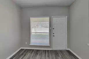 10726 Perigrine Dr, Houston, TX 77065 - Photo 6