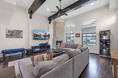 1102 W 15th 1/2 Street #A, Houston, TX 77008 - Photo 12