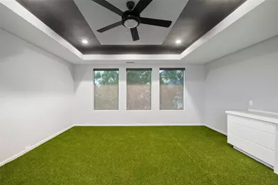 18658 Martinique Drive, Houston, TX 77058 - Photo 28