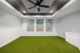 18658 Martinique Dr, Houston, TX 77058 - Photo 28