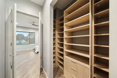 18658 Martinique Drive, Houston, TX 77058 - Photo 26