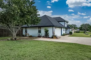234 Park Dr, La Grange, TX 78945 - Photo 20