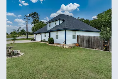 234 Park Drive, La Grange, TX 78945 - Photo 18