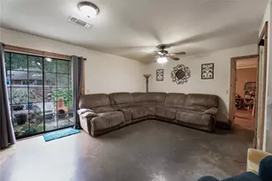 234 Park Dr, La Grange, TX 78945 - Photo 8