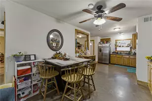 234 Park Dr, La Grange, TX 78945 - Photo 6