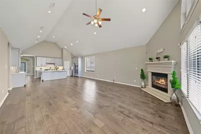 6723 Sotoria Lane, Sugar Land, TX 77479 - Photo 18