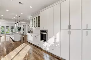6011 Burgoyne Rd, Houston, TX 77057 - Photo 10