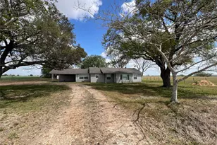 2748 Co Rd 456, El Campo, TX 77437 - Photo 40