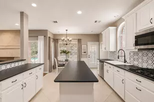 1511 Goodnight Ct, Sugar Land, TX 77479 - Photo 10